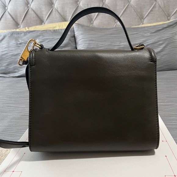 New Authentic ALEXANDER MCQUEEN The Story Leather Top Handle Bag - Picture 2 of 9